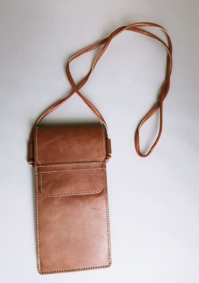 Футляры очковые