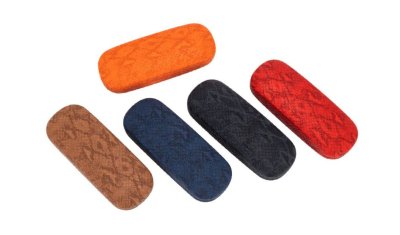 Футляры очковые