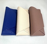 Футляры очковые