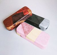 Футляры очковые