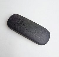 Футляры очковые